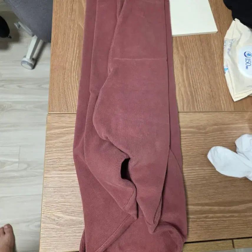 [SOLD OUT] 헨리코튼 카라티