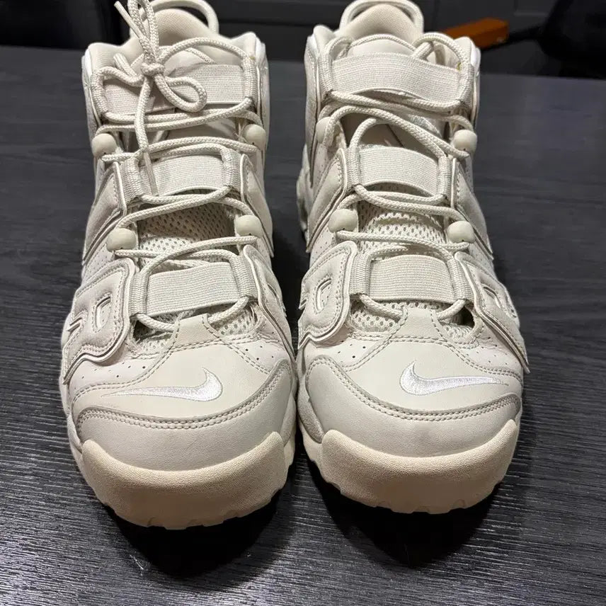 [BUNJANG] Nike Air More Uptempo Light Bone Sneakers (270) / 나이키 업템포 라이트본 270