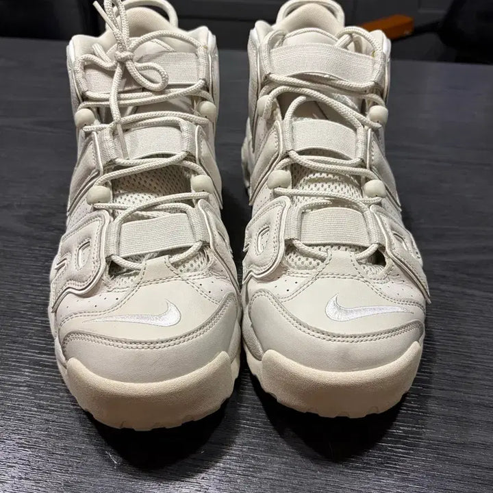 [BUNJANG] Nike Air More Uptempo Light Bone Sneakers (270) / 나이키 업템포 라이트본 270