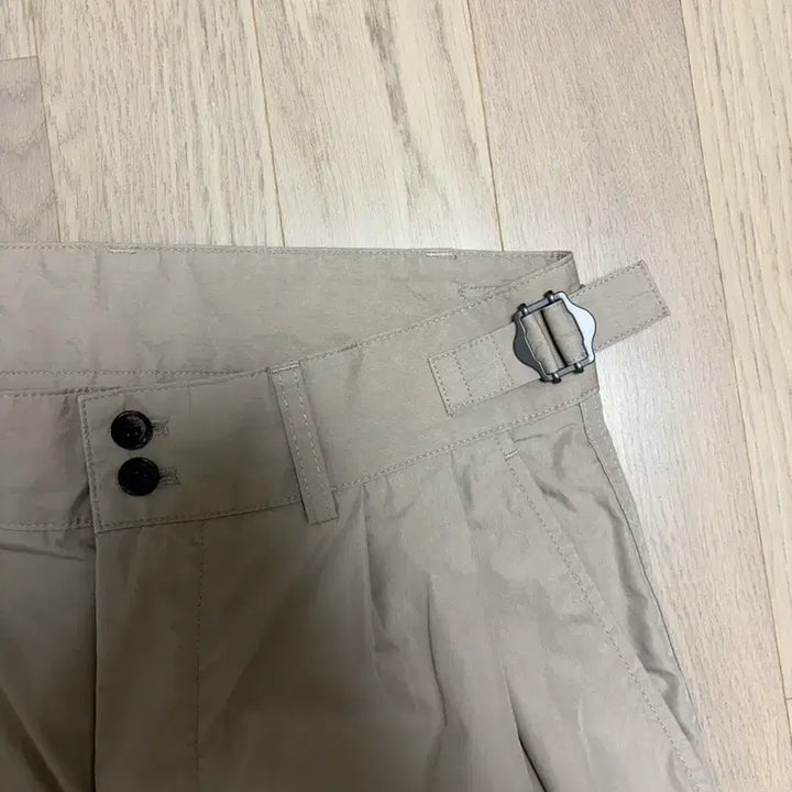 [BUNJANG] Another Office Santiago Officer Pants - Universal Khaki / 어나더오피스 산티아고 오피서팬츠