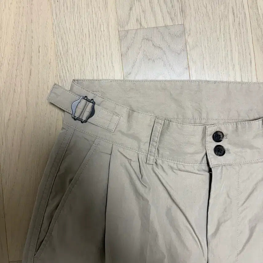 [BUNJANG] Another Office Santiago Officer Pants - Universal Khaki / 어나더오피스 산티아고 오피서팬츠