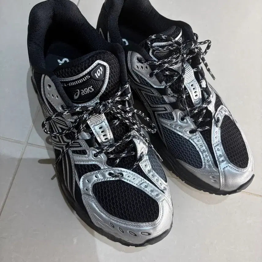 [BUNJANG] Asics Gel Nimbus 10.1 Sneakers / 아식스 젤 님버스 10.1 블랙퓨어실버 270