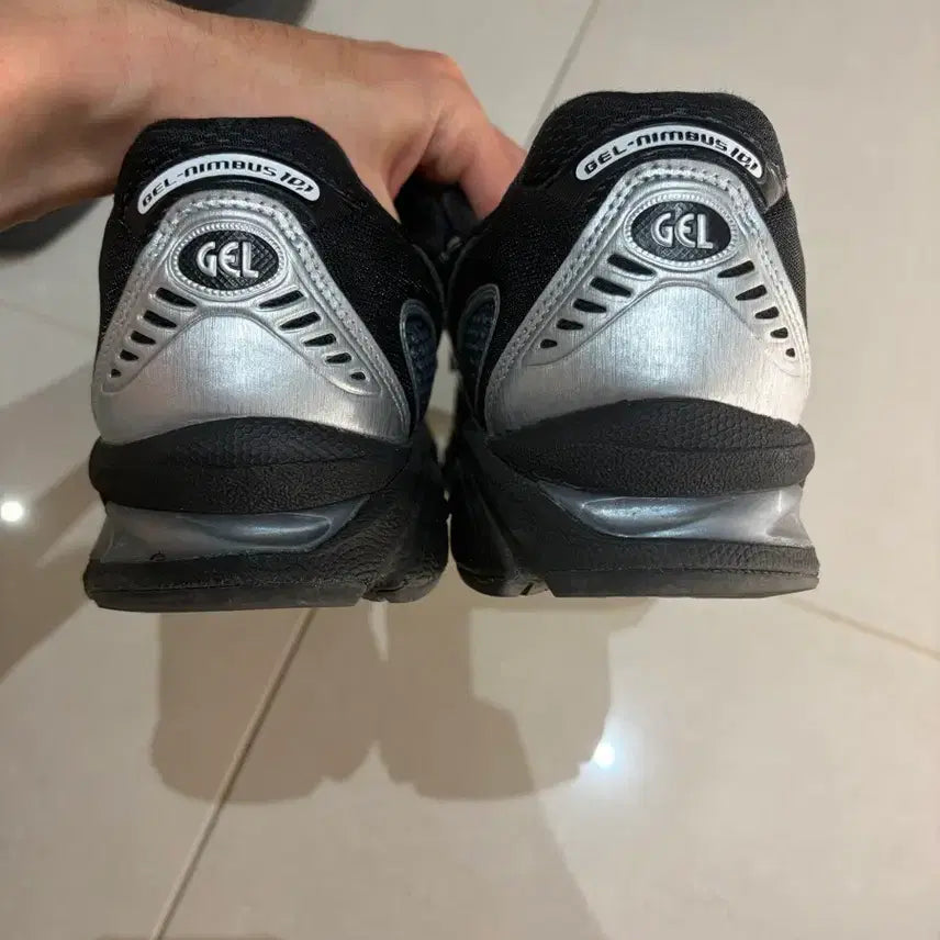 [BUNJANG] Asics Gel Nimbus 10.1 Sneakers / 아식스 젤 님버스 10.1 블랙퓨어실버 270