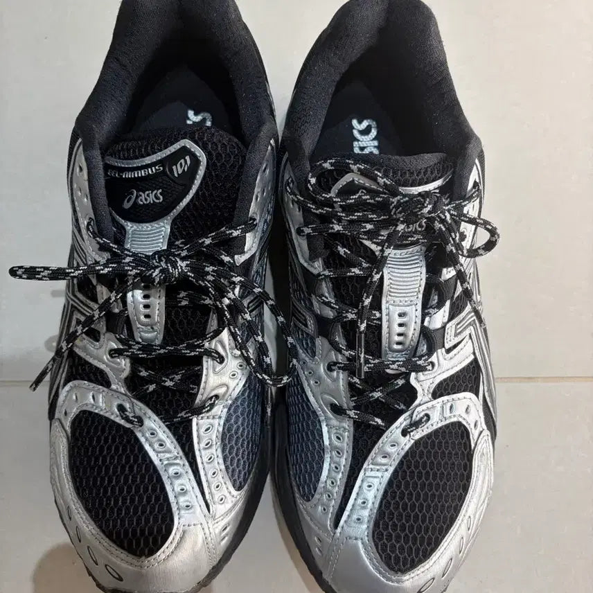 [BUNJANG] Asics Gel Nimbus 10.1 Sneakers / 아식스 젤 님버스 10.1 블랙퓨어실버 270