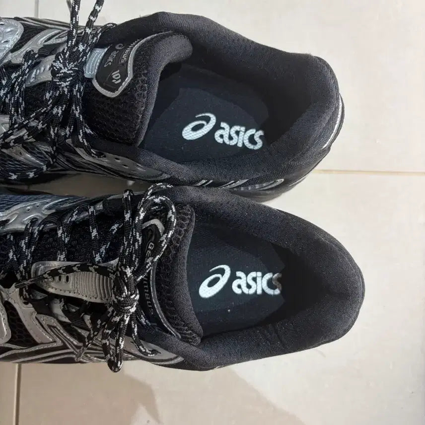 [BUNJANG] Asics Gel Nimbus 10.1 Sneakers / 아식스 젤 님버스 10.1 블랙퓨어실버 270