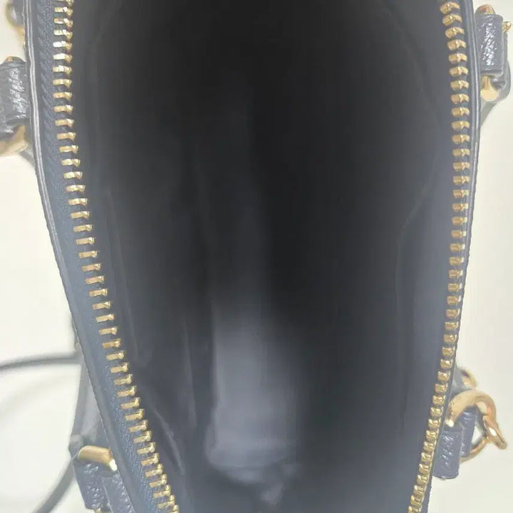 [BUNJANG] Coach Black Dome Tote Bag with Chain Strap / 코치 블랙 돔 토트백 체인 스트랩