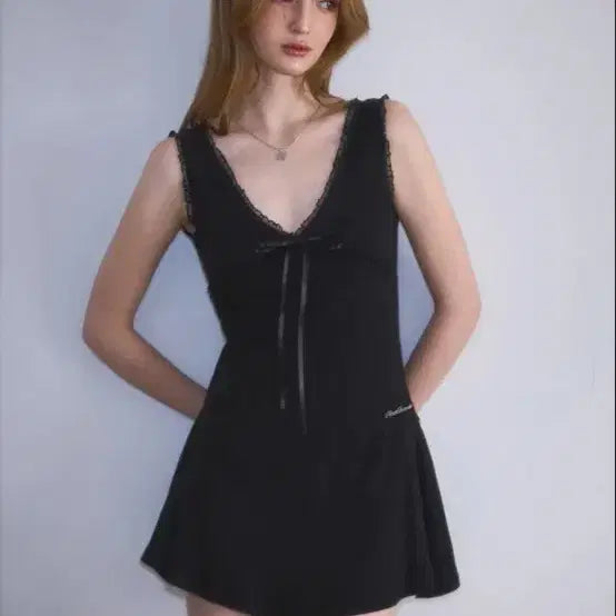 [SOLD OUT] 로제프란츠 블랙 미니 원피스 레이스 리본 s