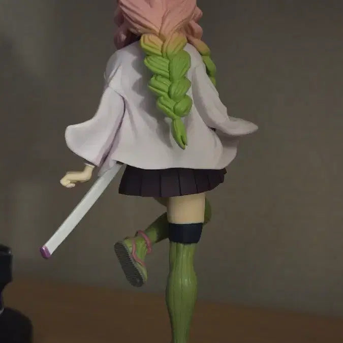 [BUNJANG] Kanroji Mitsuri Figure / 귀멸의 칼날 칸로지 미츠리 피규어