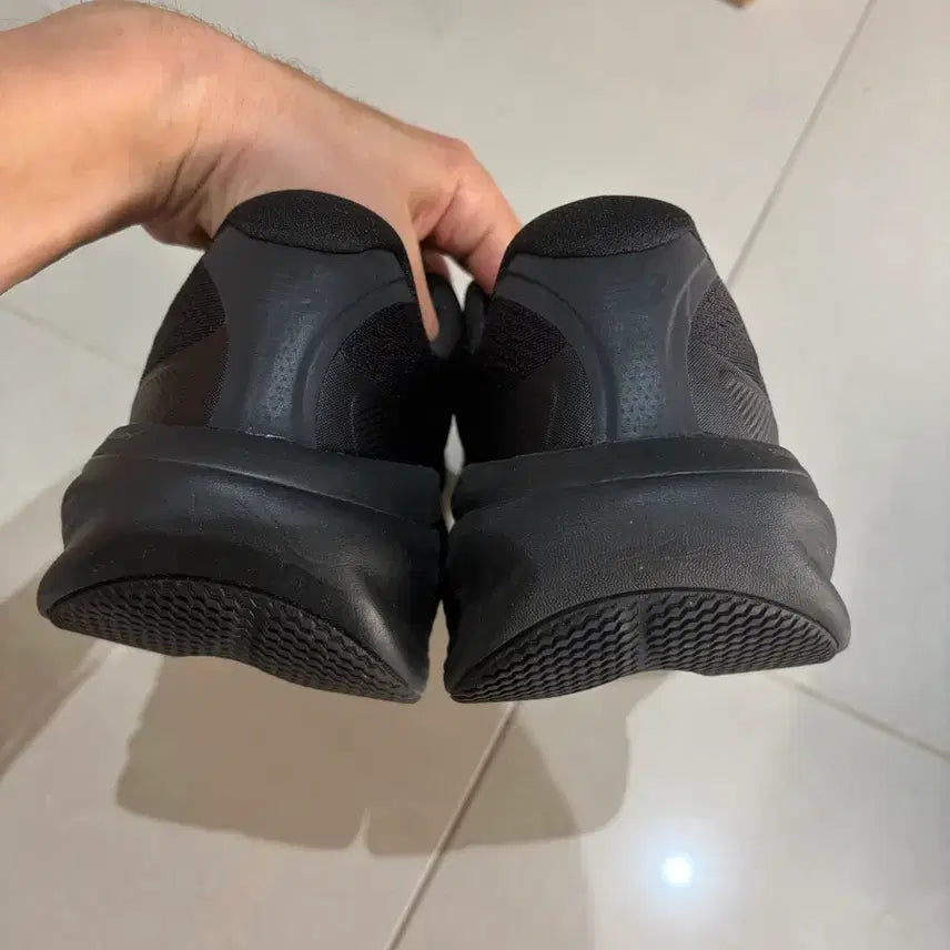[BUNJANG] New Balance 860 v15 2E Running Shoes / 뉴발란스 860 v15 265 2E