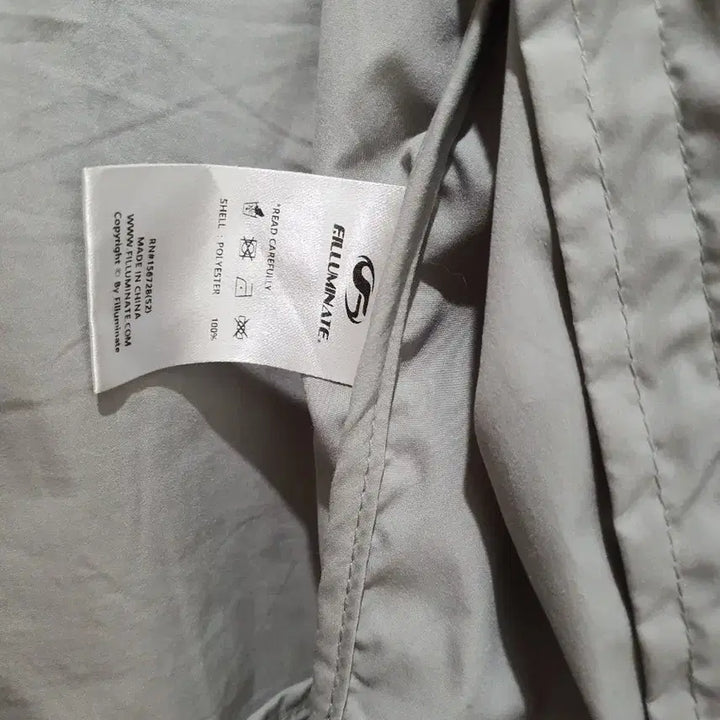[BUNJANG] Filluminate Hooded Windbreaker Jacket - L Size / 필루미네이트 후드 바람막이 자켓 L사이즈
