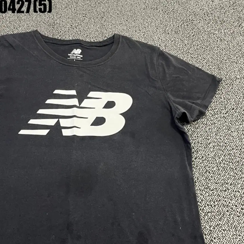 [BUNJANG] New Balance Short Sleeve T-Shirt Black L / 뉴발란스 반팔 티셔츠 블랙l 0427