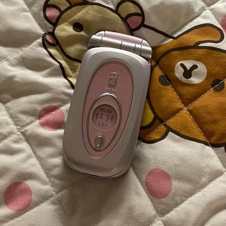 [BUNJANG] Pink Lilac Mockup Phone / 핑크 연보라 목업폰 목각폰 폴더폰
