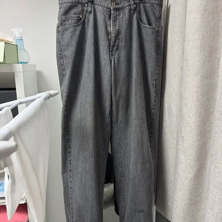 [BUNJANG] is-ness Gray Graphite Denim Jeans (Size L) / 이즈네스 isness 그레이 흑연청 48사이즈(L) 판매 is-ness
