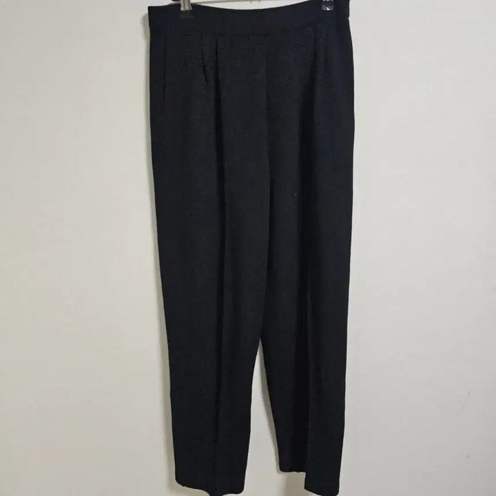 [BUNJANG] St. John Basics Wool Blend Knit Pants - Black / [정품] 세인트존(St. John) 베이직 울 니트 팬츠 - 블랙 66