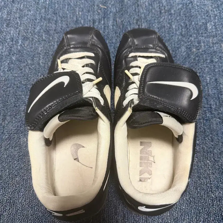 [BUNJANG] Nike Cortez SE Black Gum Brown 250 / 나이키 코르테즈 SE 블랙 검 브라운 250