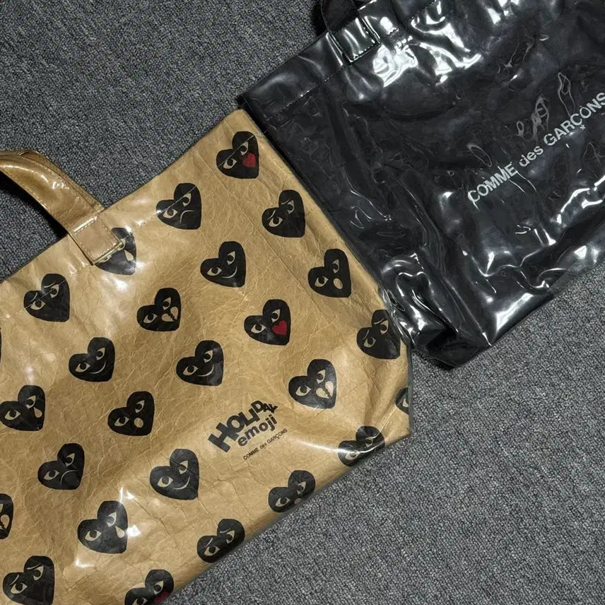 [SOLD OUT] 꼼데가르송 pvc 백