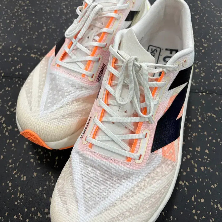 [BUNJANG] New Balance FuelCell SC Elite v4 Running Shoes 280 / 퓨어셀 SC 엘리트 v4 러닝화 280(D)