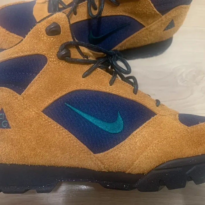 [BUNJANG] Nike ACC Tormid 270 Sneakers / 나이키 acc 토레미드 270사이즈 판매 합니다