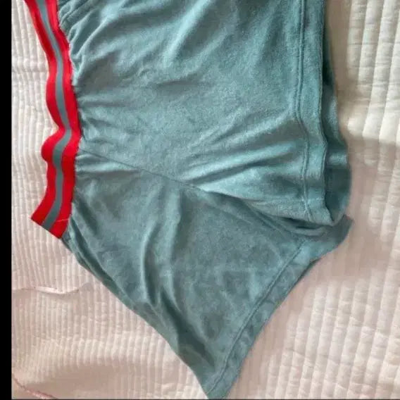 [BUNJANG] Uniqlo Blue Shorts / 여성 유니클로 ㅡ 블루 반바지