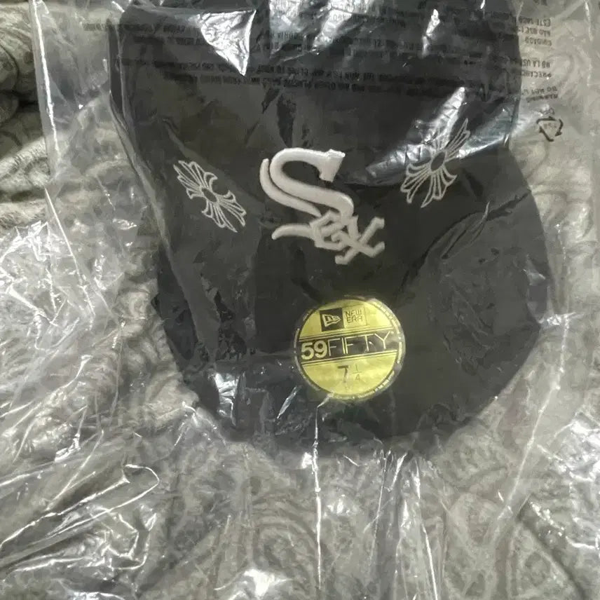 [BUNJANG] New Era Chicago Sox Custom Fitted Cap / 뉴에라 714 시카고삭스 크롬하츠 커스텀
