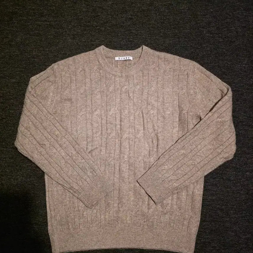 [BUNJANG] Bundle Set Winter Clothing (5 Items: Knit Hoodie, Short Duffle Coat, Knitwear) / 겨울옷 5벌 일괄 니트 후드집업, 떡볶이 숏 코트, 니트