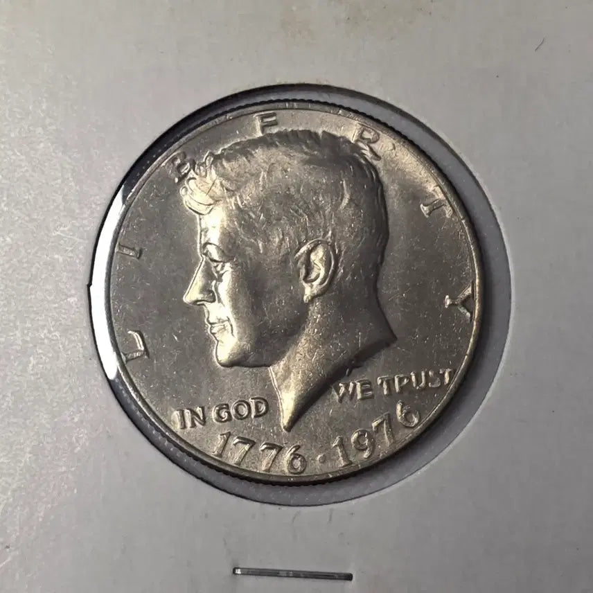 [BUNJANG] US Bicentennial Half Dollar (Unused) / [미사용] 미국 독립200주년 하프달러 zk-2761