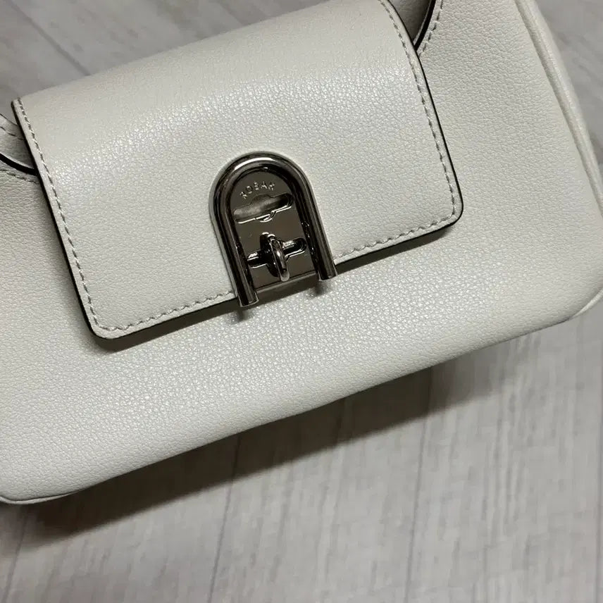 [BUNJANG] Rosa.K La Forte Mini Shoulder Bag / 로사케이 미니 숄더백(정가 198,000원)
