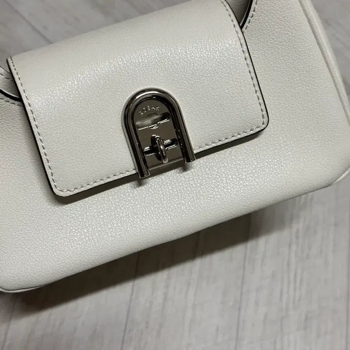 [BUNJANG] Rosa.K La Forte Mini Shoulder Bag / 로사케이 미니 숄더백(정가 198,000원)