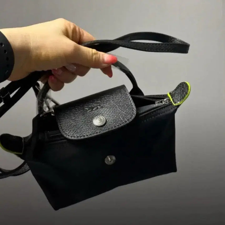 [BUNJANG] Longchamp Mini Bag Black / 새제품) 롱샴 미니 가방 미니백 블랙 (본품 + 쇼핑백 +이너백 +스트랩