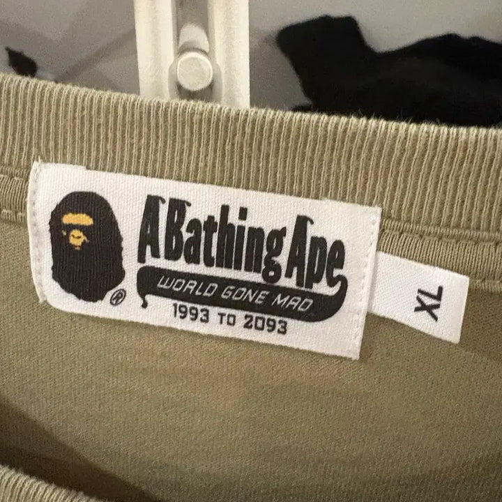 [BUNJANG] BAPE Camo Long Sleeve T-shirt / BAPE 베이프 카모 롱슬리브