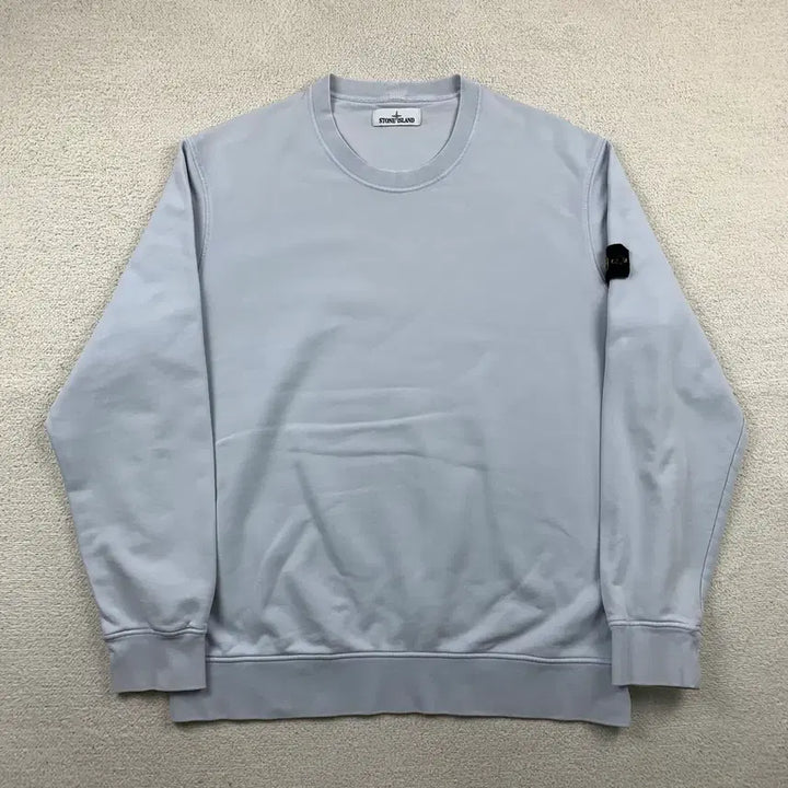 [BUNJANG] Stone Island Patch Crewneck Sweatshirt Sky Blue / 스톤아일랜드 와펜 패치 크루넥 맨투맨 스카이블루
