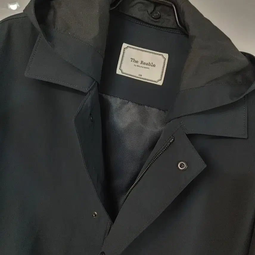 [BUNJANG] The Reable Hooded Trench Dark Navy Size 100 / The Reable 후드 트렌치 /100