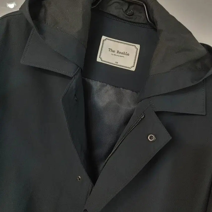 [BUNJANG] The Reable Hooded Trench Dark Navy Size 100 / The Reable 후드 트렌치 /100