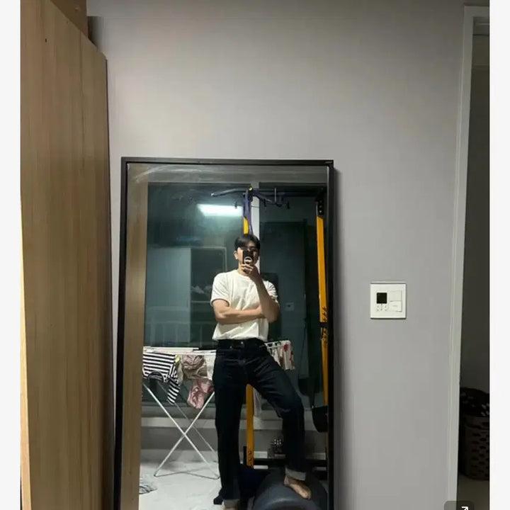 [SOLD OUT] 브론슨 티셔츠 팝니다