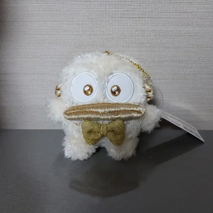 [BUNJANG] Han Kyudong Gold Accented Plush Keychain / 금색 한교동 인형 키링