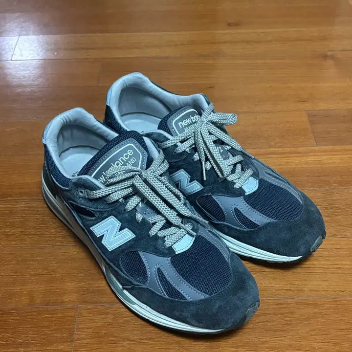 [BUNJANG] New Balance 991v2 Navy US 10.5 / 뉴발란스 991v2 네이비 285