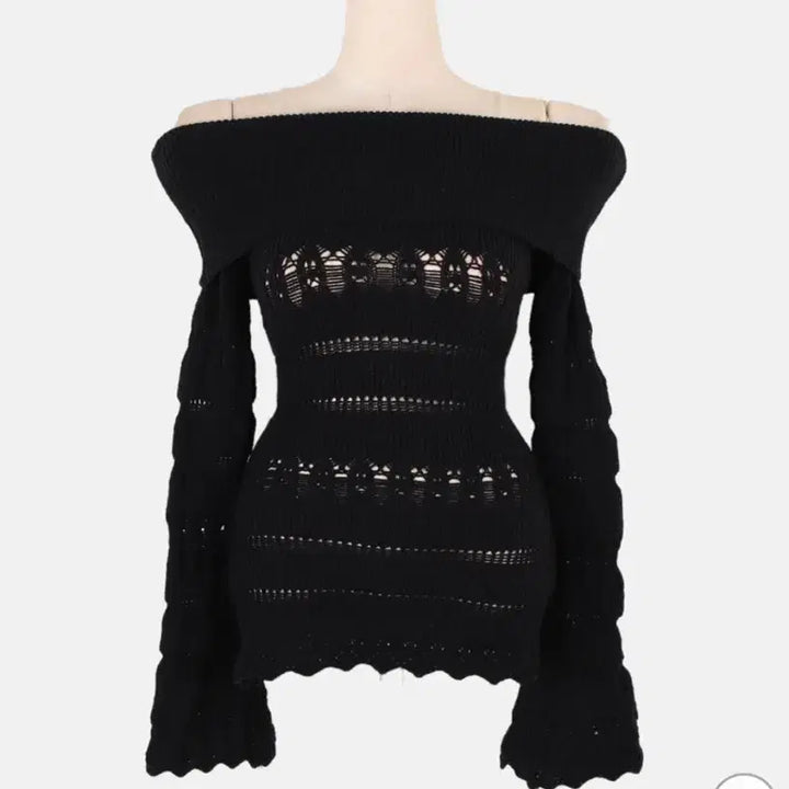 [BUNJANG] Hypnotic Split Lace Off-Shoulder Knit / 히프나틱 스플릿 레이스 오프숄더 니트