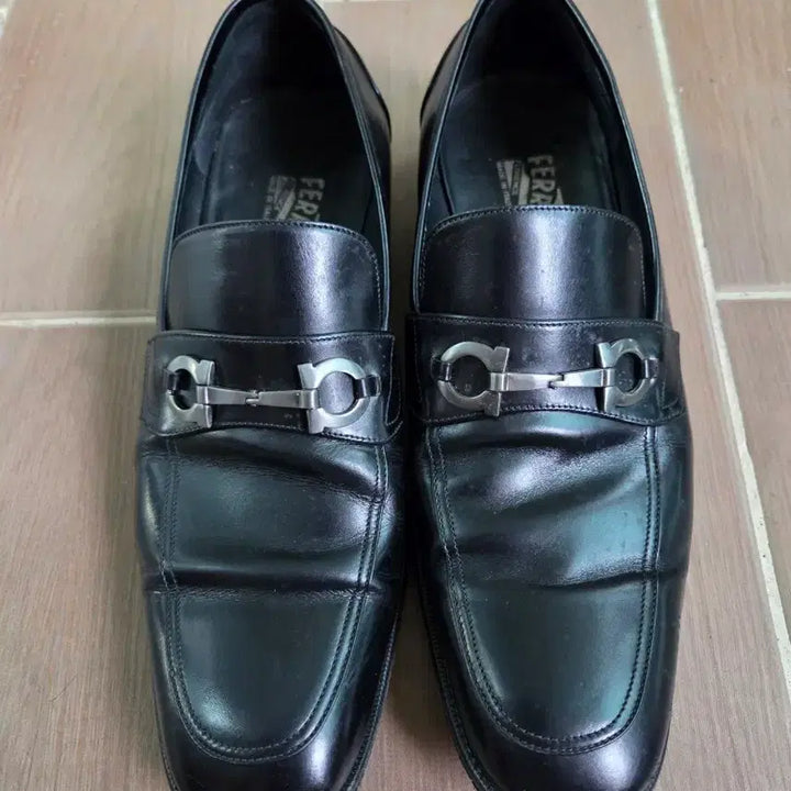 [BUNJANG] Ferragamo Black Men&