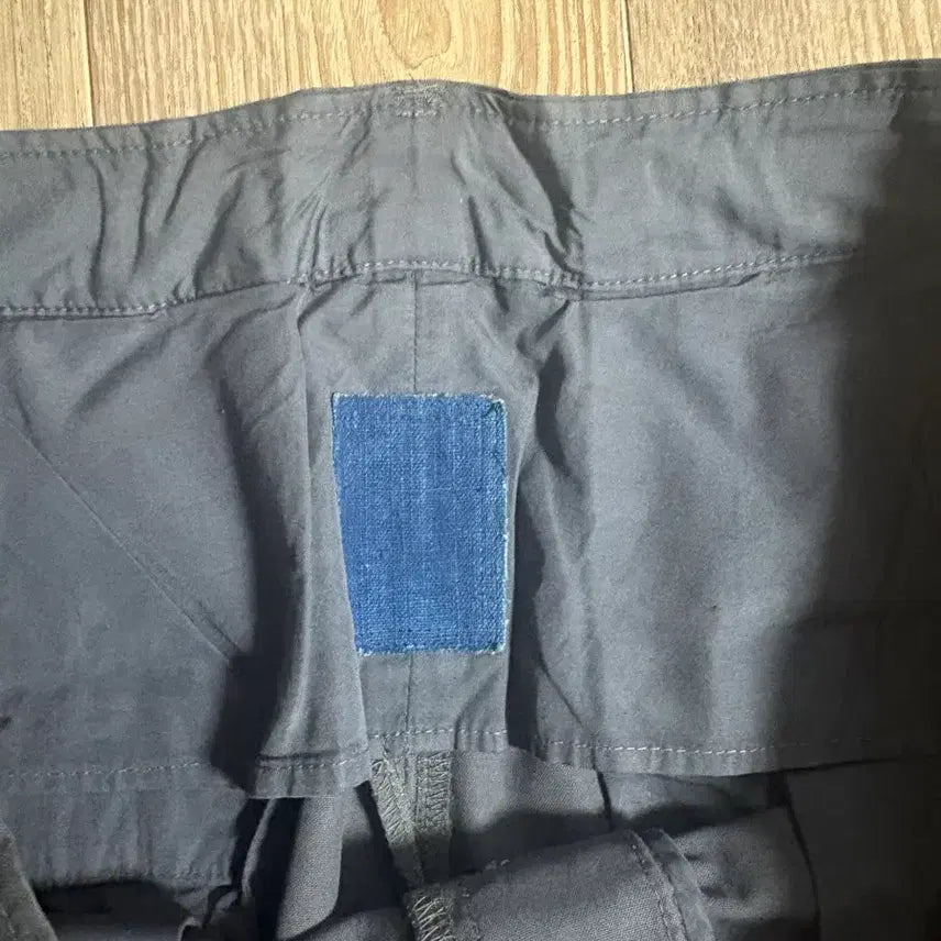 [BUNJANG] 비즈빔 22AW ict FIELD CHINO PANTS DMGD 필드치노 / 비즈빔 22AW ict FIELD CHINO PANTS DMGD 필드치노