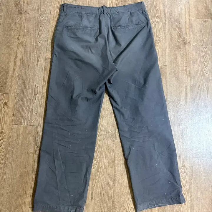 [BUNJANG] 비즈빔 22AW ict FIELD CHINO PANTS DMGD 필드치노 / 비즈빔 22AW ict FIELD CHINO PANTS DMGD 필드치노