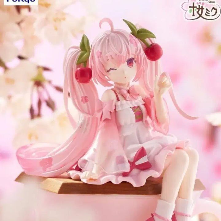 [BUNJANG] FURYU Sakura Miku Wink Ver. Noodles Stopper Figure (Sealed) / 5/3까지 이가격 현물(미개봉)후류 사쿠라 미쿠 윙크버전 누들스토퍼