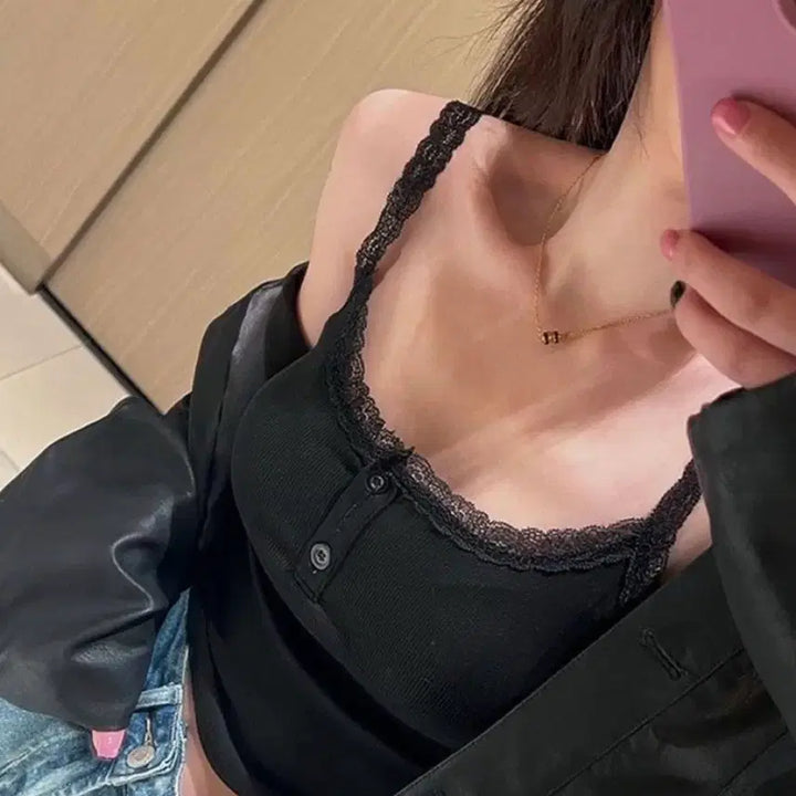 [BUNJANG] Unbranded Lace Camisole 2-Color Set / [새상품]캡 내장 레이스 나시 2color (블랙,화이트)