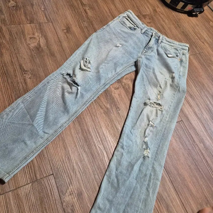 [BUNJANG] Calvin Klein Slim Straight Distressed Denim Pants / (28~29) CK  캘빈클라인 슬림스트레이트 디스 데님팬츠