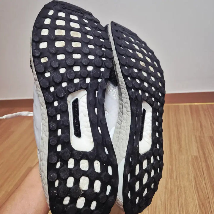 [BUNJANG] Adidas Ultraboost 1.0 Shoes / 아디다스 울트라부스트 1.0