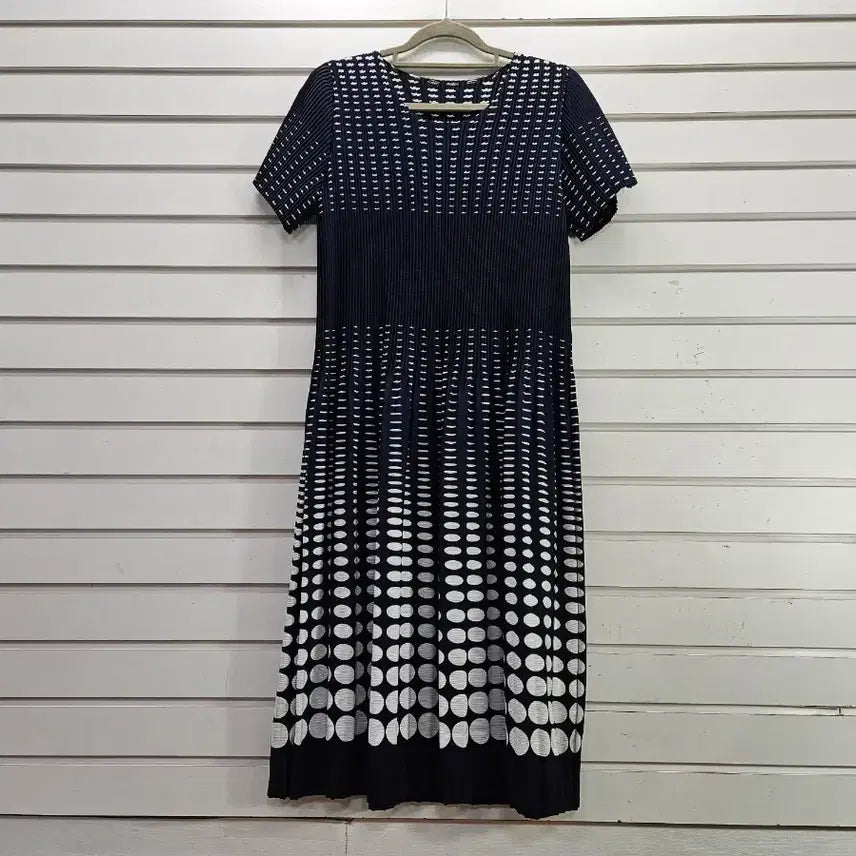 [BUNJANG] Dot Pattern Pleated Long Dress / 도트무늬 주름원단  부인복 롱원피스/보물찾기천사