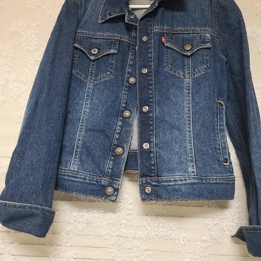 [SOLD OUT] 리바이스 청자켓 스몰사이즈