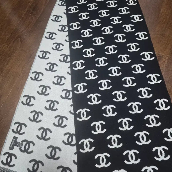 [BUNJANG] Reversible Muffler / 양면 머플러 새상품