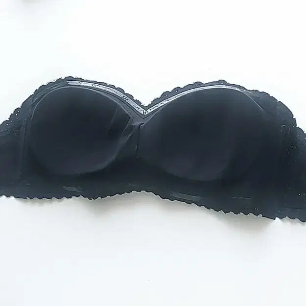 [BUNJANG] Black Lace Tube Top Bra / 레이스 블랙 튜브탑 브라탑 이너브라 노와이어 여름 민소매 나시