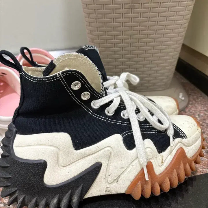 [SOLD OUT] 컨버스 런스타 모션 하이 블랙 230