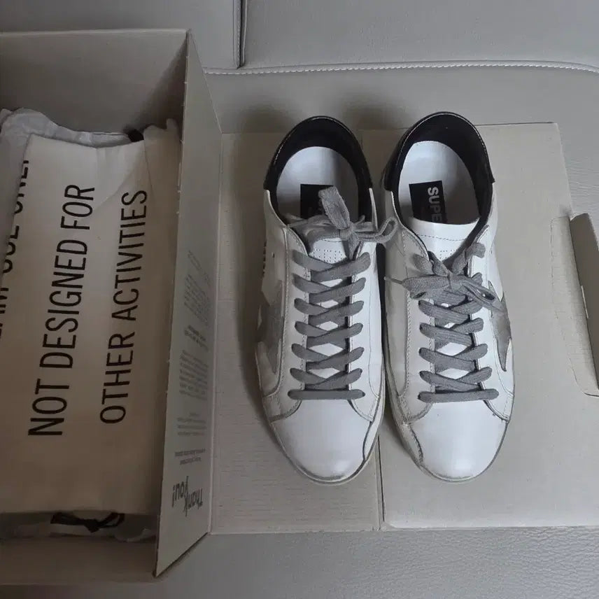 [BUNJANG] Golden Goose Black Tape Sneakers Size 40 / 골든구스 블랙탭 사이즈 40
